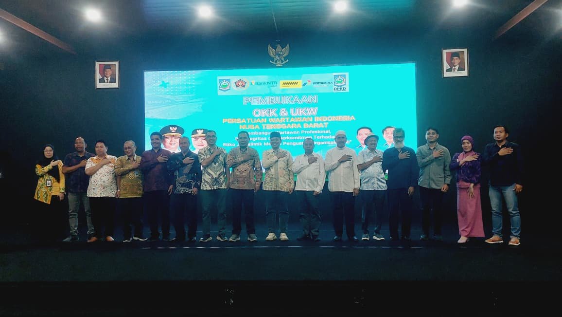 Cetak Wartawan Berintegritas, PWI NTB Resmi Buka Rangkaian OKK dan UKW 2026