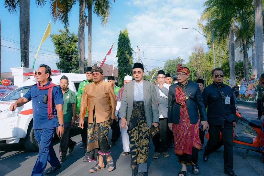 Peringatan Hari Jadi Lombok Timur ke-131 Berjalan Khidmat, TGB Zainul Majdi Beri Tausiah Penguatan Karakter